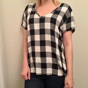 High Low Black/White Buffalo Plaid Shirt